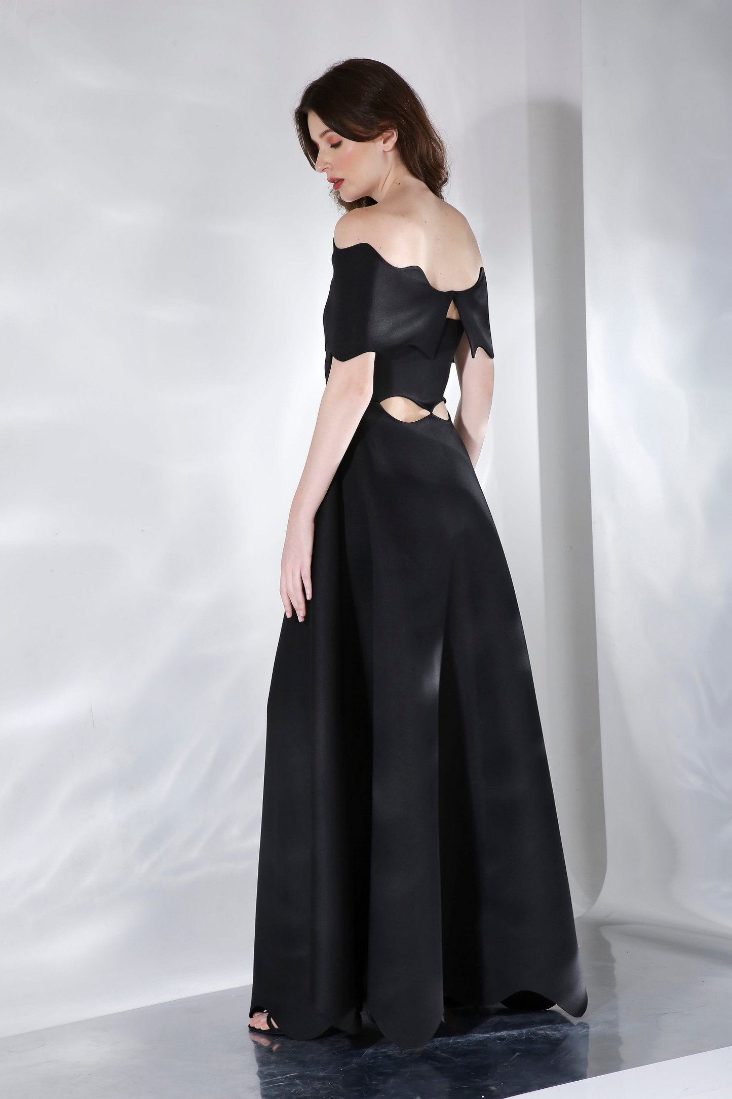 Francesca + Detachable Wavy Wrap