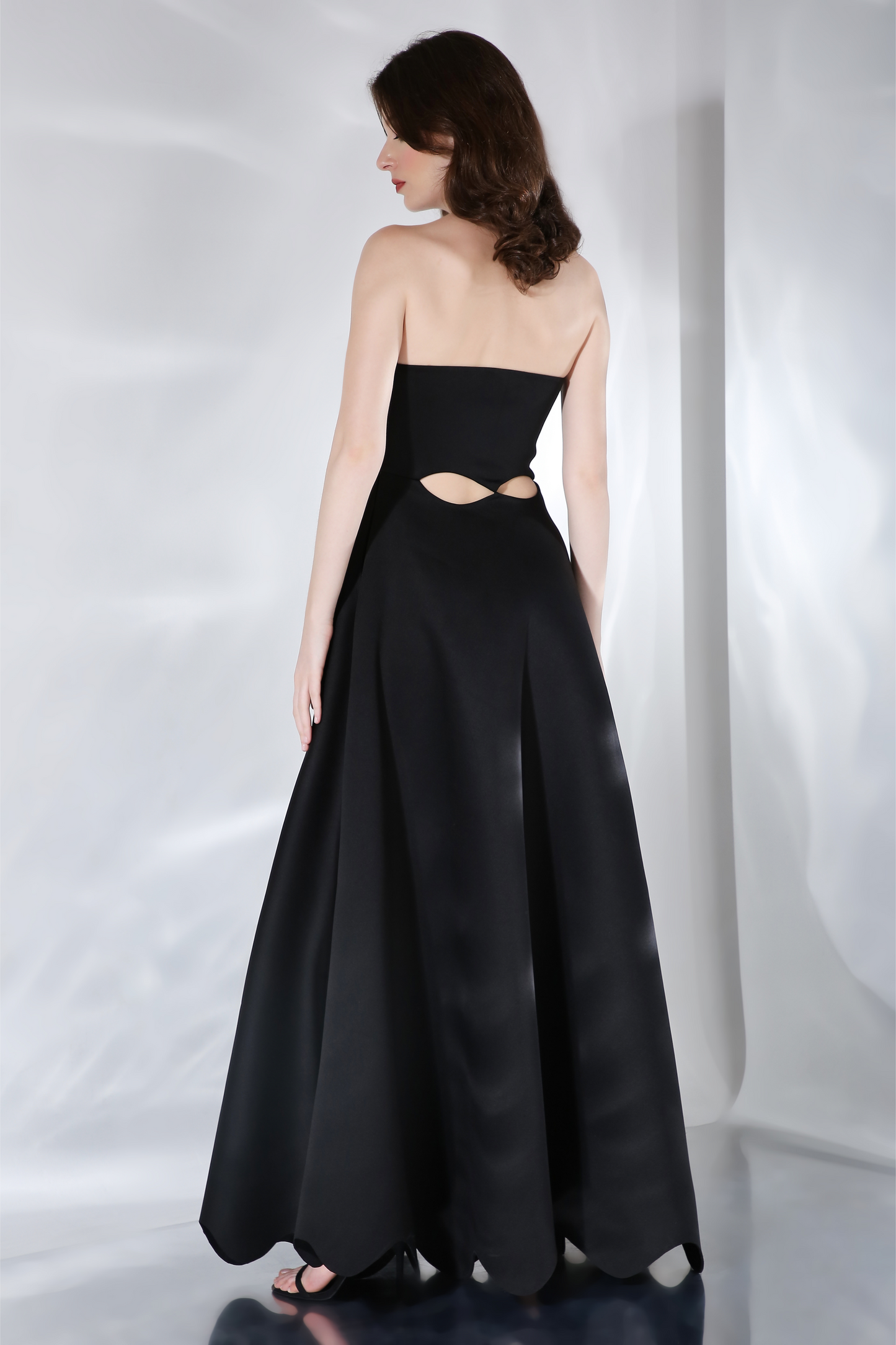 Francesca + Detachable Wavy Wrap