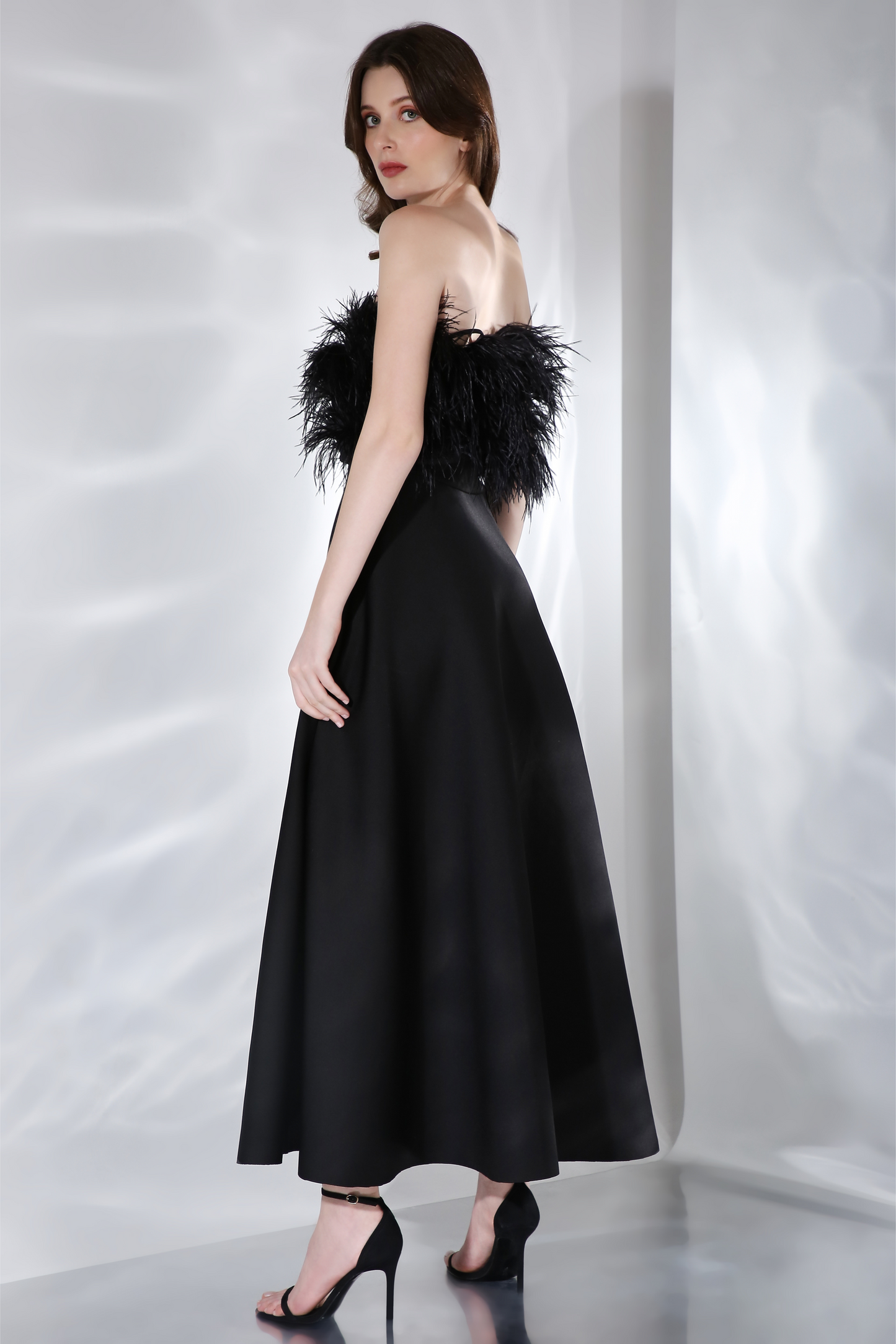 Black Feather Wrap