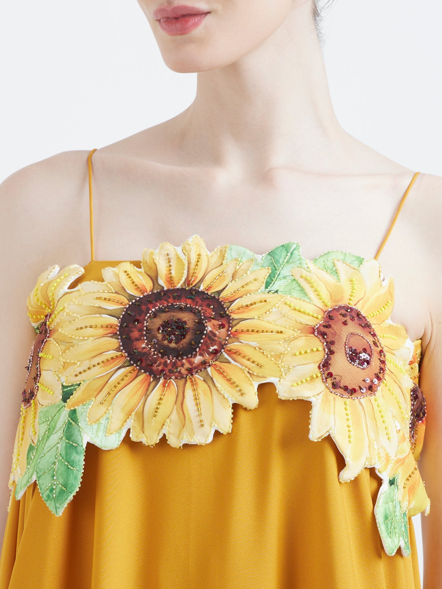 Nora + sunflower tube