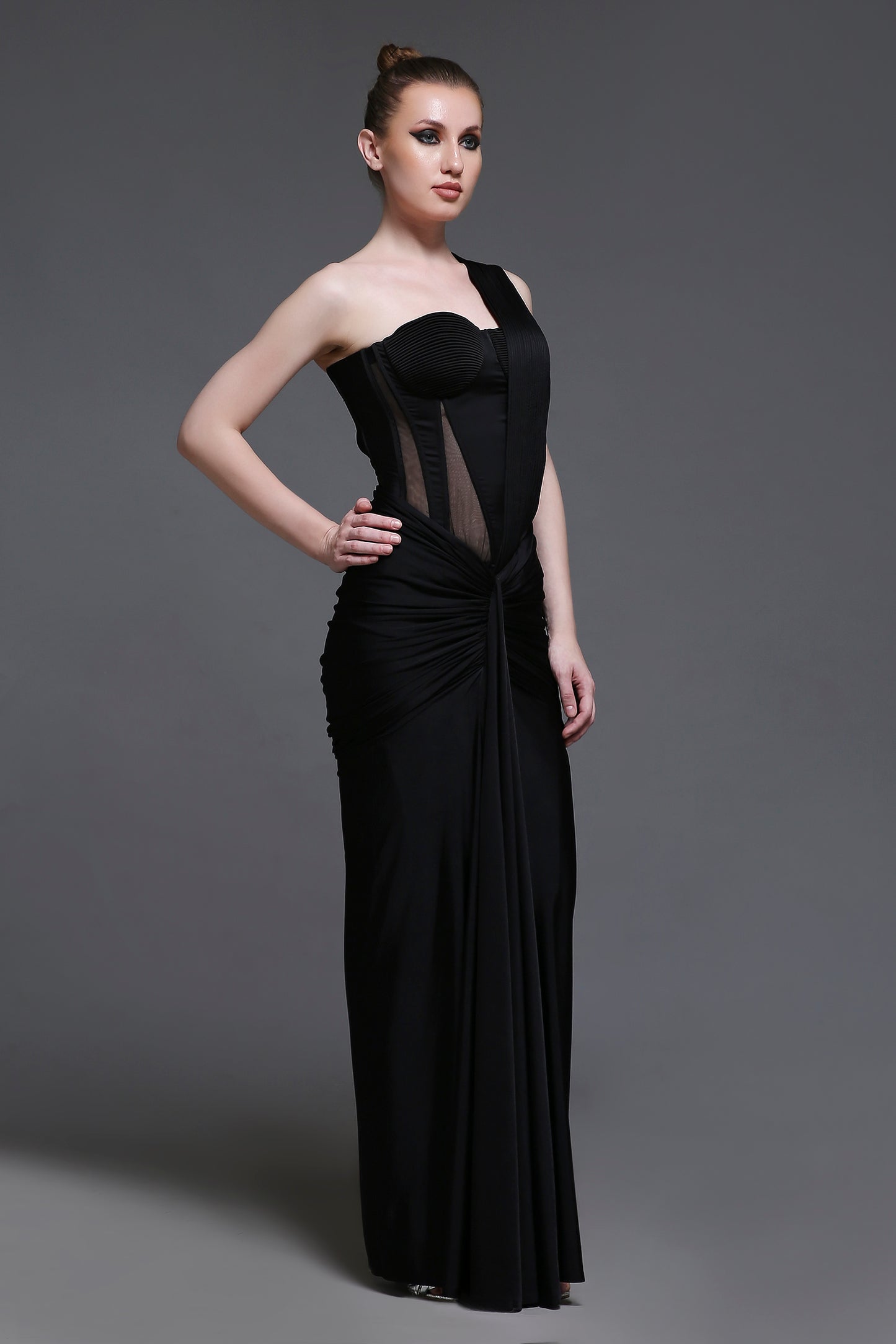 Noir Georgia Set + Drape