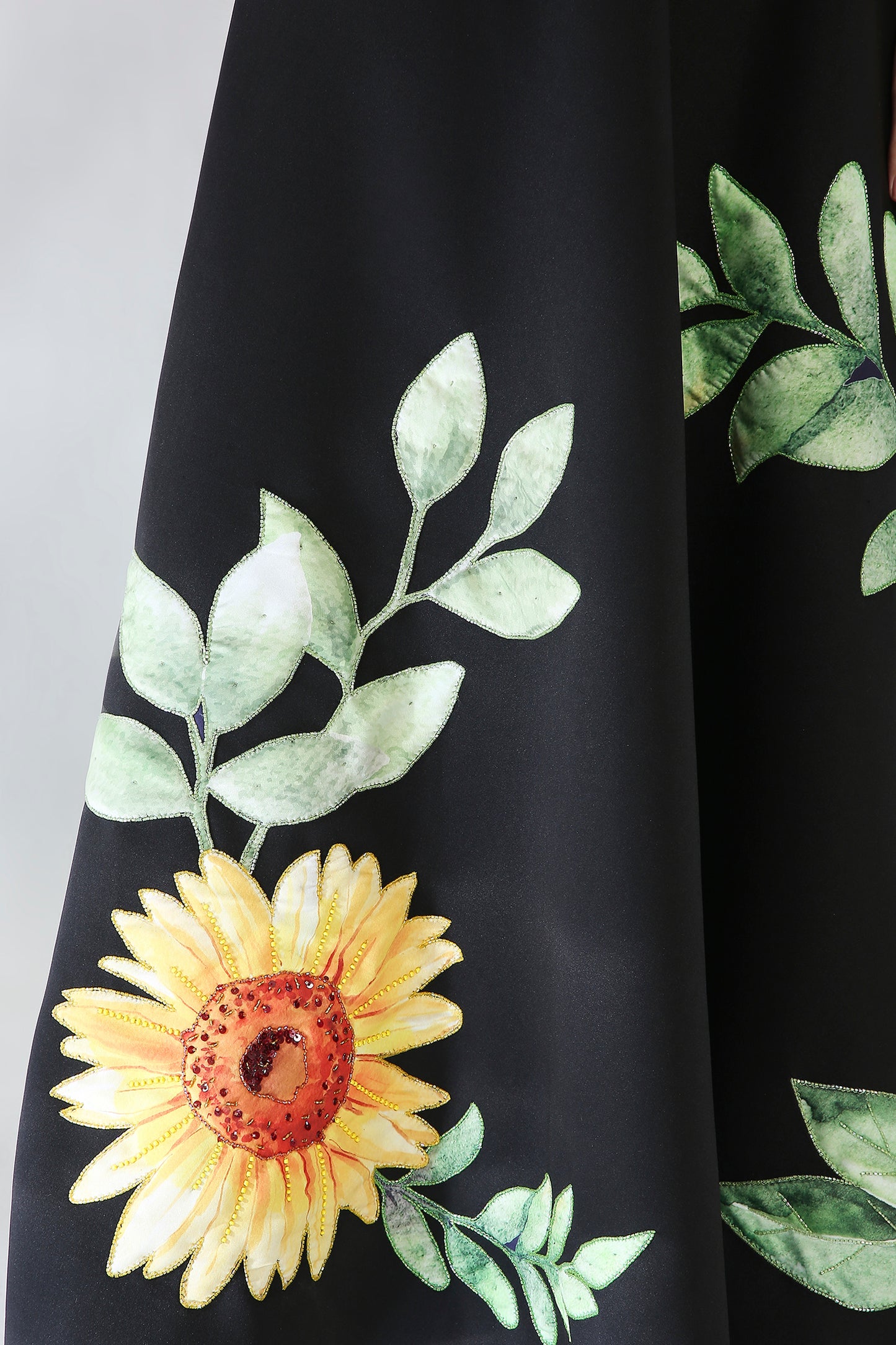 Olive (Black) + Classic Wrap