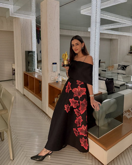 Smriti Khanna in Riva + Classic Wrap