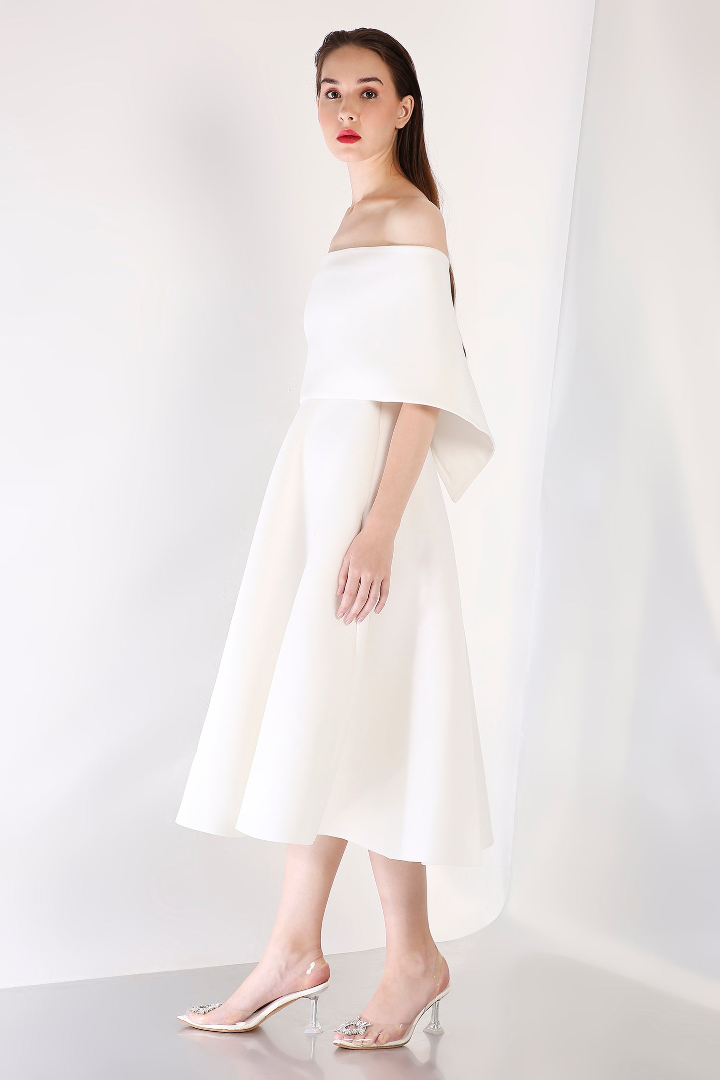 White Gaia + Classic Wrap