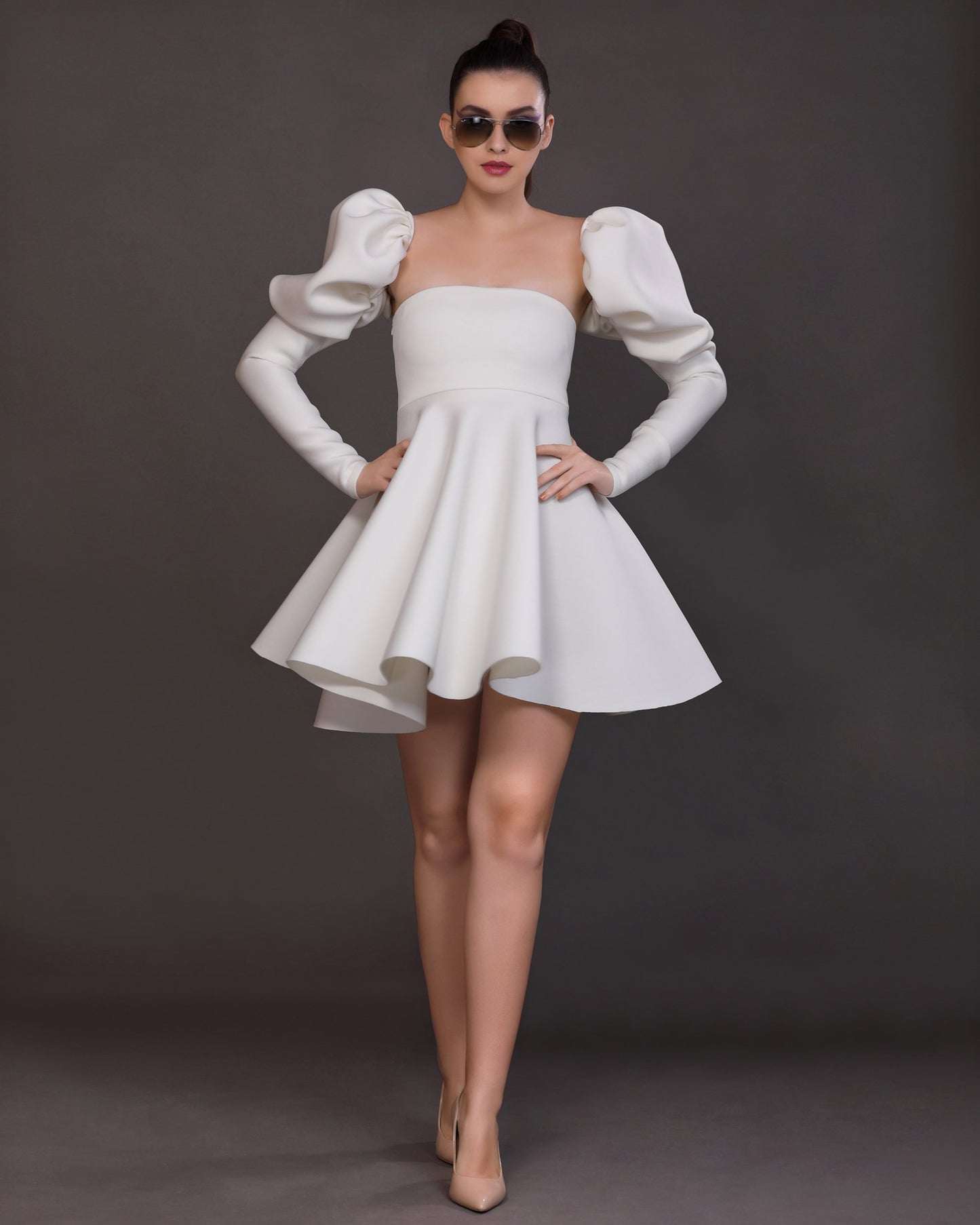 Detachable exaggerated sleeves
