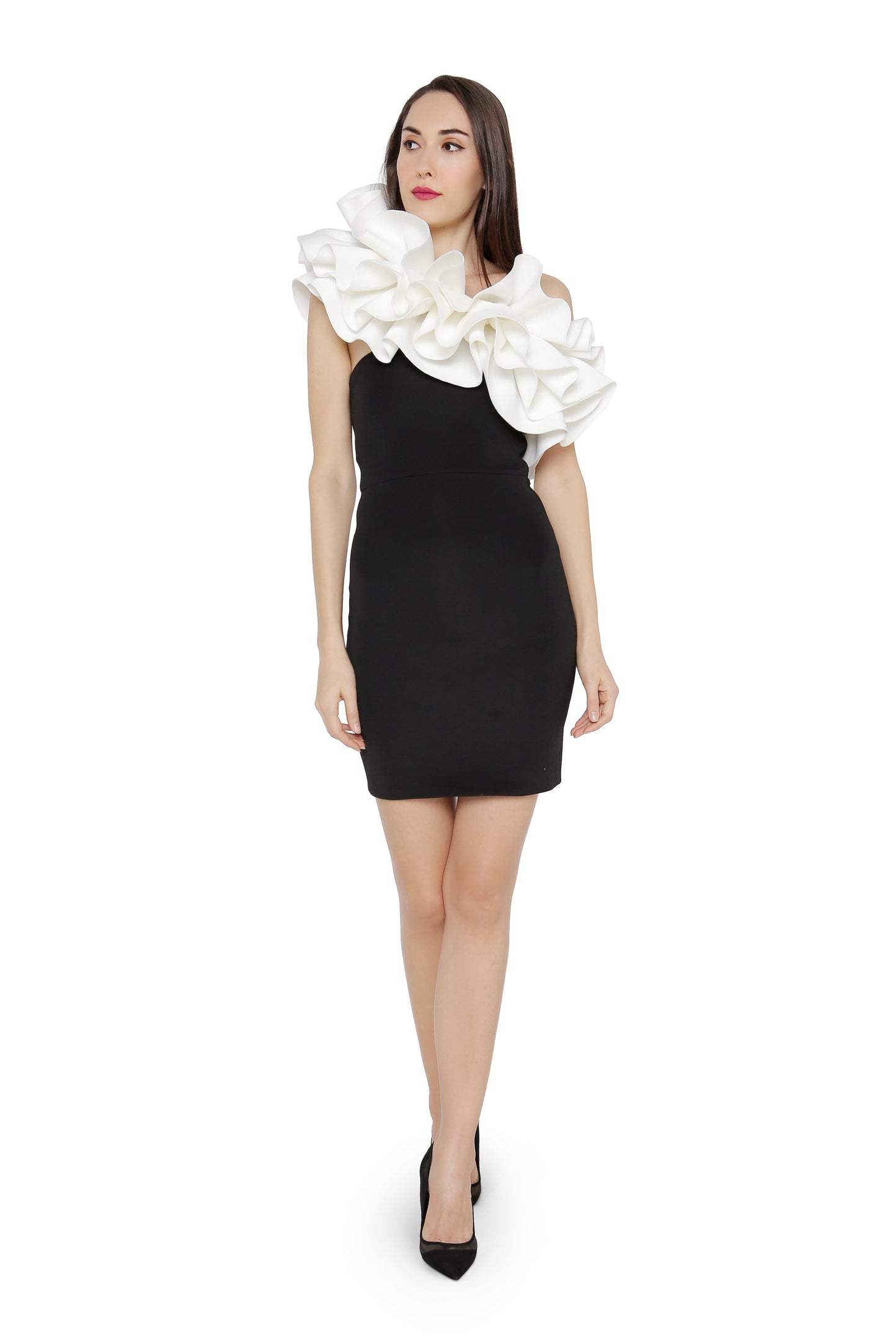 Peyton + one shoulder frills