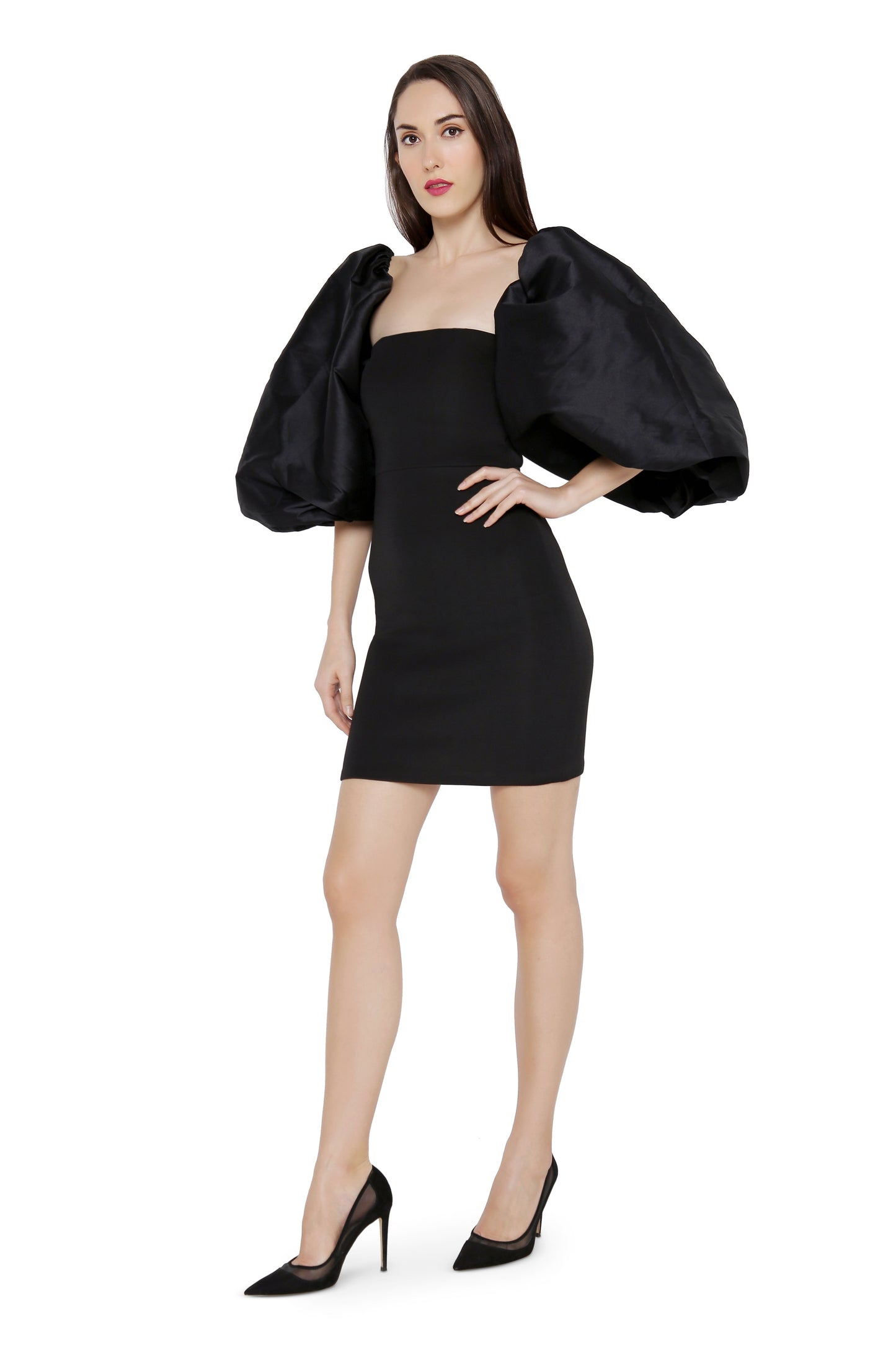 Peyton + exaggerated sleeves