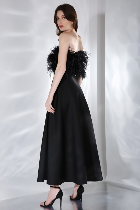 Black Feather Wrap