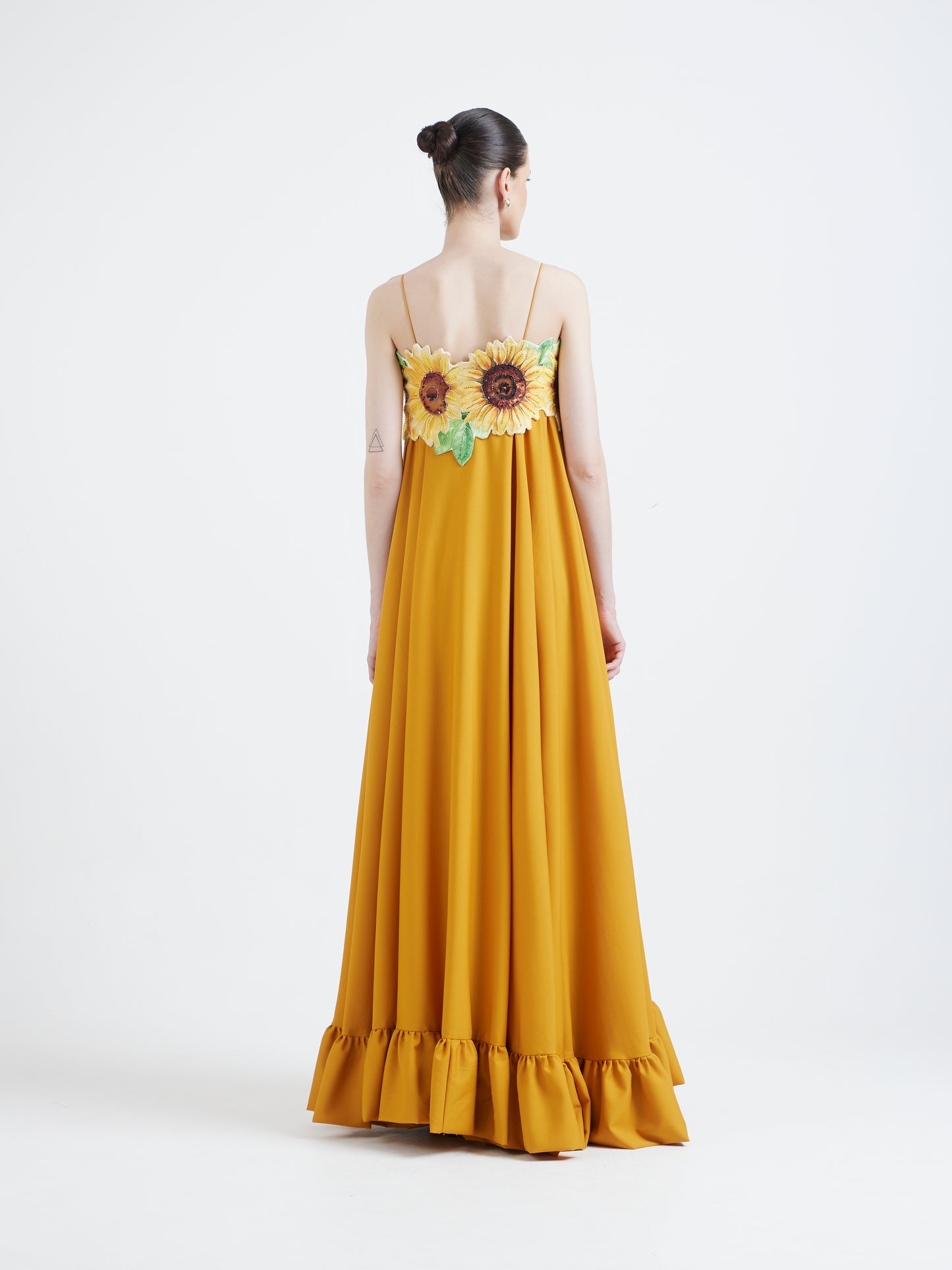 Nora + sunflower tube