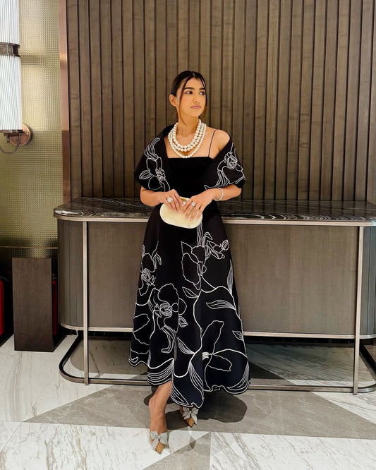 Kinjal Bhanushali in Vero + Embroidered Wrap
