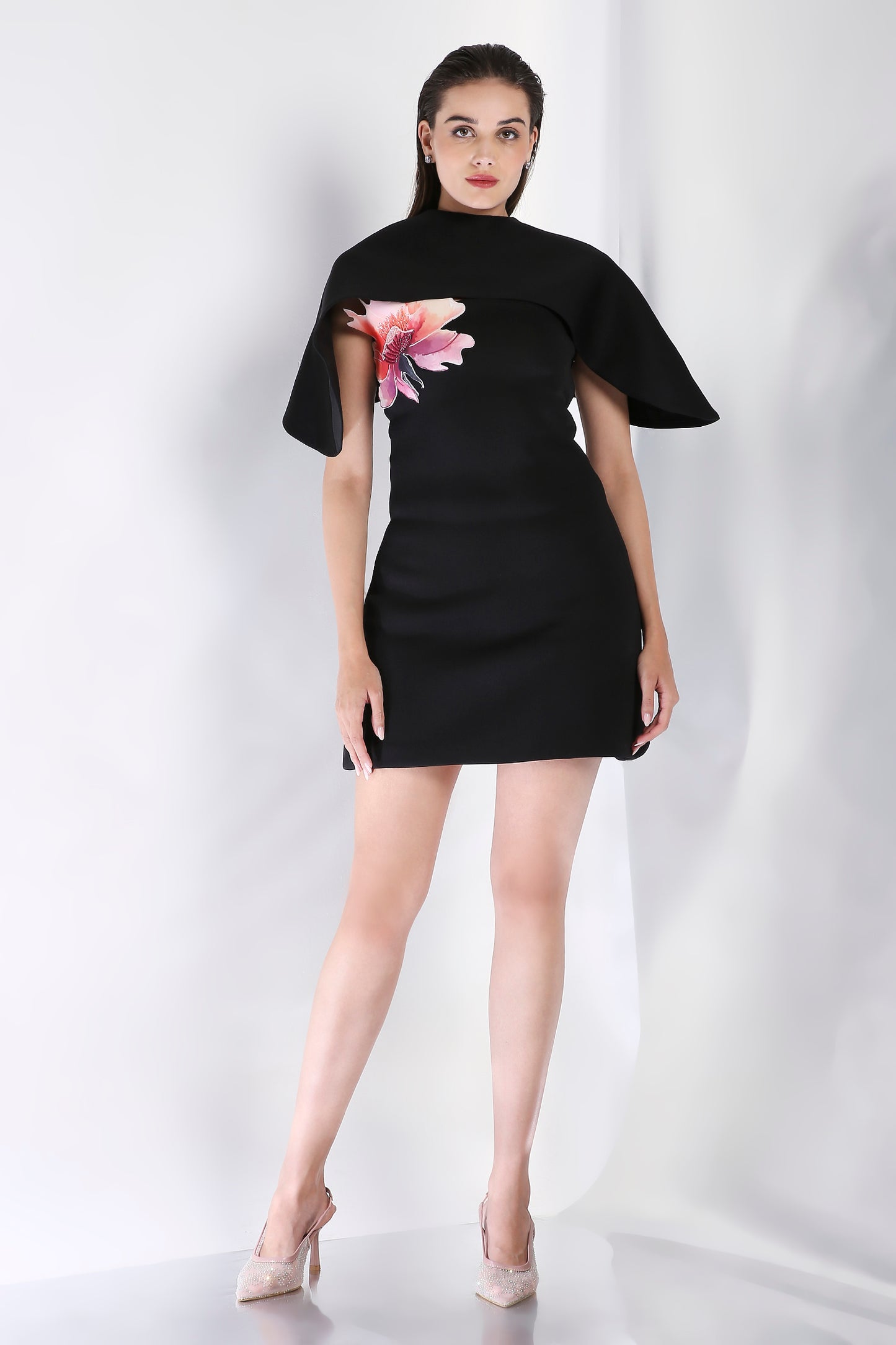 Maeve + Detachable Wrap