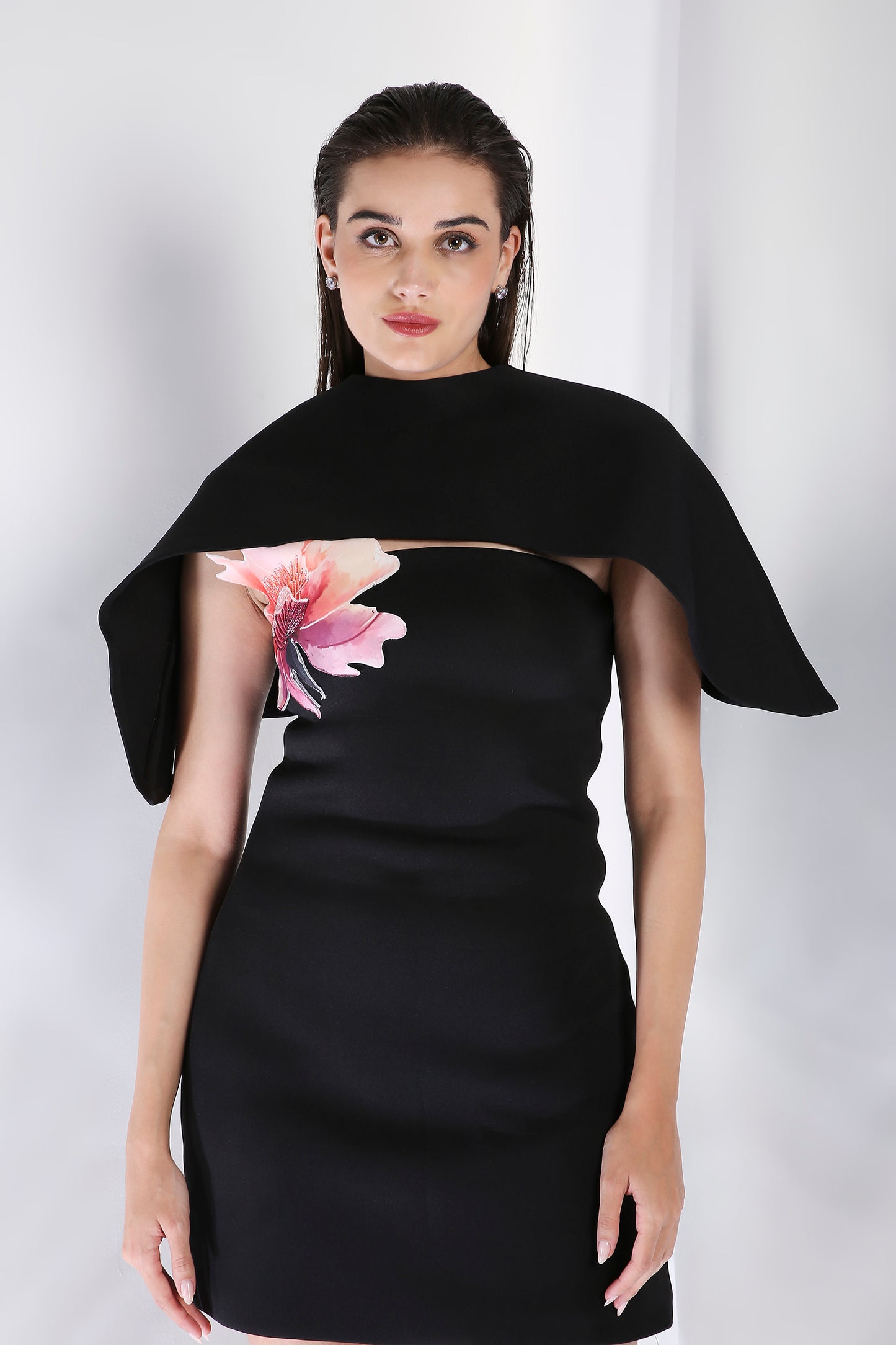 Maeve + Detachable Wrap