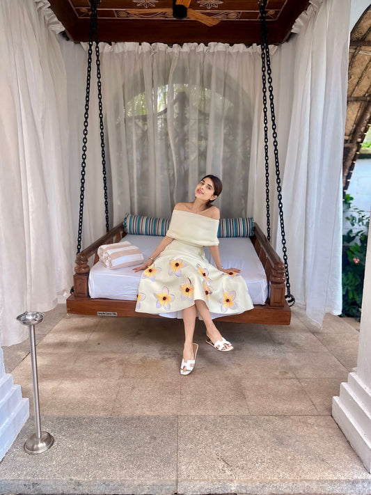 Ishna Batra in Cordelia + Classic wrap