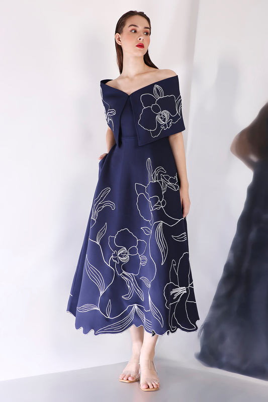 Midnight Vero + Embroidered Wrap