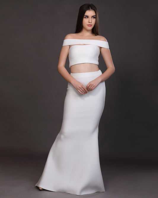 Essence- Off-Shoulder Strap
