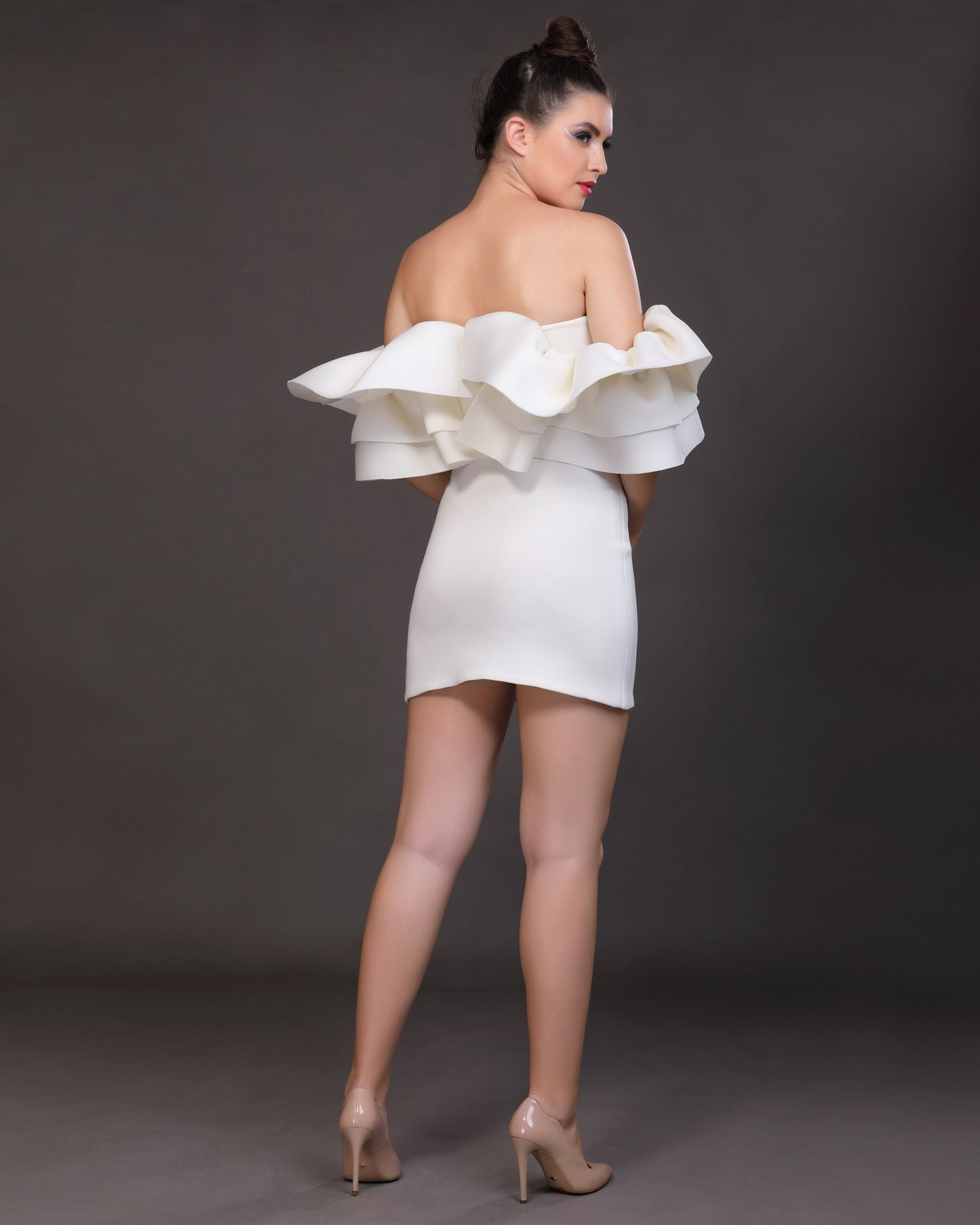 Essence- Exaggerated shoulder frills